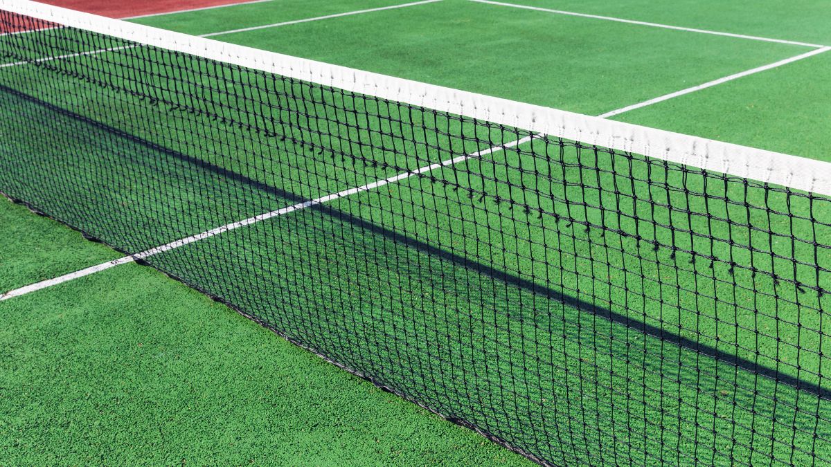 Why Tennis Nets Need to Come Down During the Winter